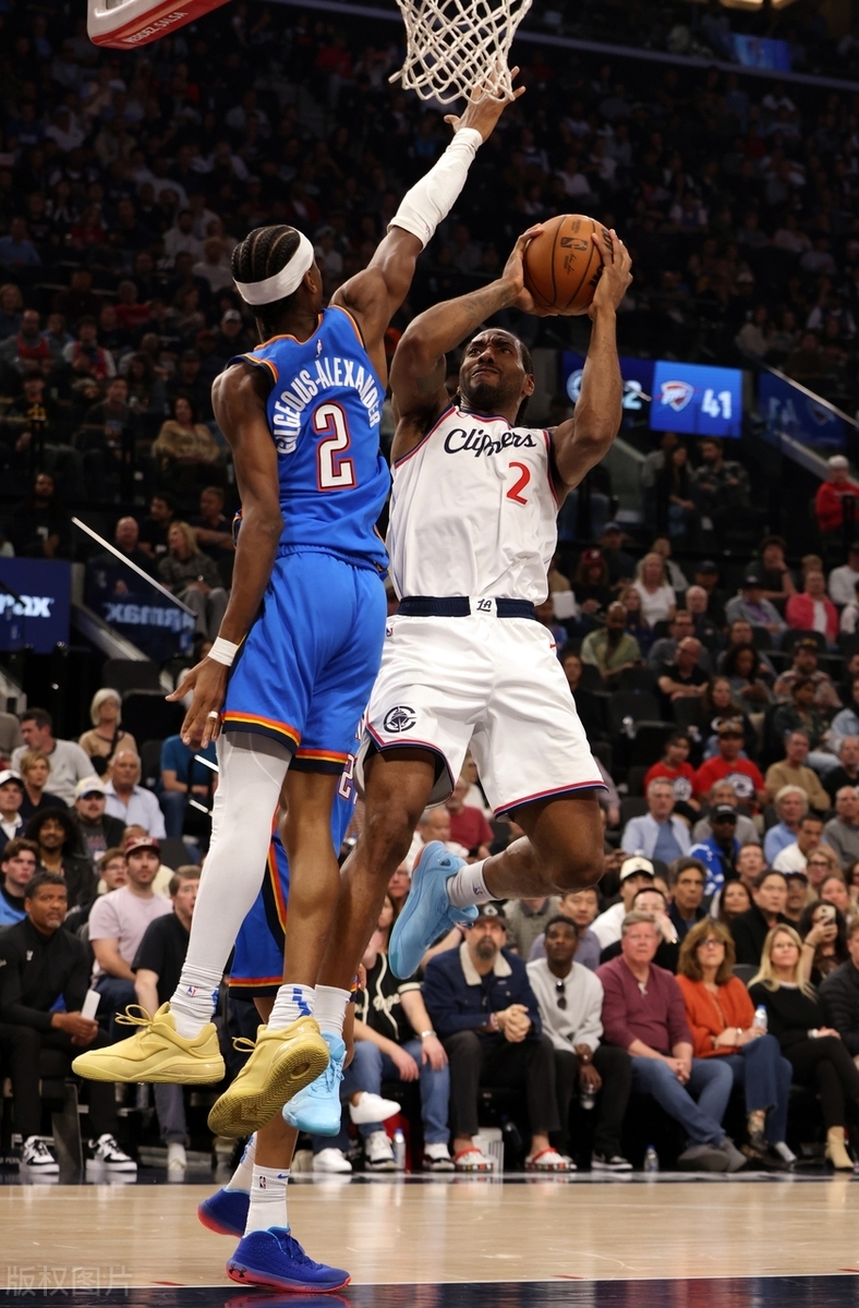离谱！克里夫兰骑士关键时刻远射贴柱波特兰开拓者围绕NBA总决赛手感冰凉，洛杉矶快船迎意甲关键赛的简单介绍